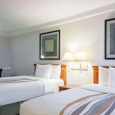 La Quinta Inn By Wyndham New Orleans West Bank / Gretna Bagian luar foto