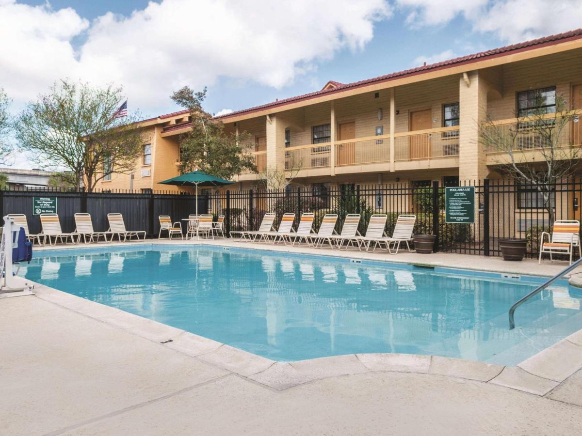 La Quinta Inn By Wyndham New Orleans West Bank / Gretna Bagian luar foto